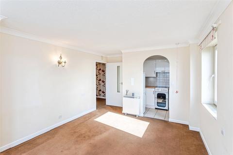 2 bedroom apartment for sale, Homecove House, Westcliff-On-Sea SS0