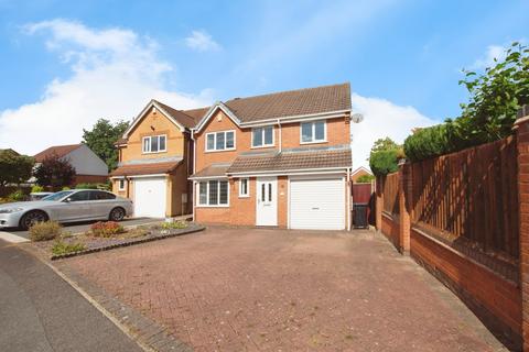 4 bedroom detached house for sale, Greenford Close, Nottingham NG16