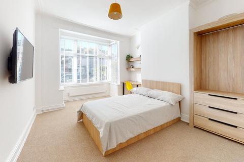 4 bedroom house to rent, Carholme Road, Lincoln LN1