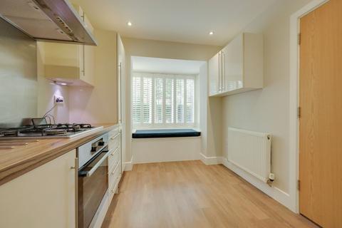 3 bedroom end of terrace house for sale, Folders Lane, Burgess Hill, RH15