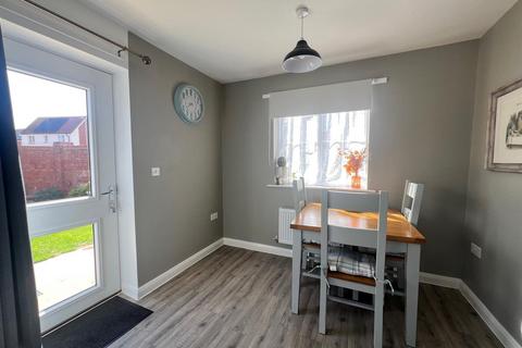 2 bedroom semi-detached house for sale, Barley Drive, Malvern