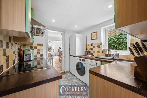 16 Devonshire Road, London, SE9 4QP