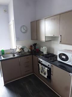 4 bedroom flat to rent, 243T East Claremont Street, Edinburgh, EH7 4JZ