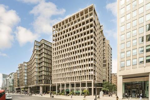 undefined, Kings Gate Walk, London SW1E