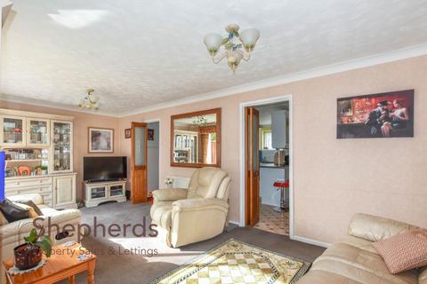 3 bedroom end of terrace house for sale, Winford Drive, Broxbourne EN10