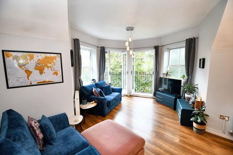 2 bedroom flat for sale, Sandwich Road, Eccles, M30
