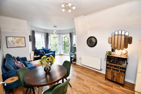 2 bedroom flat for sale, Sandwich Road, Eccles, M30