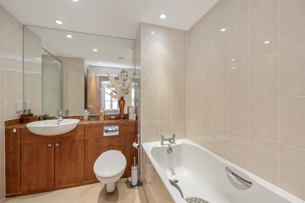 Steyne Gardens, Warnes 60-006.jpg