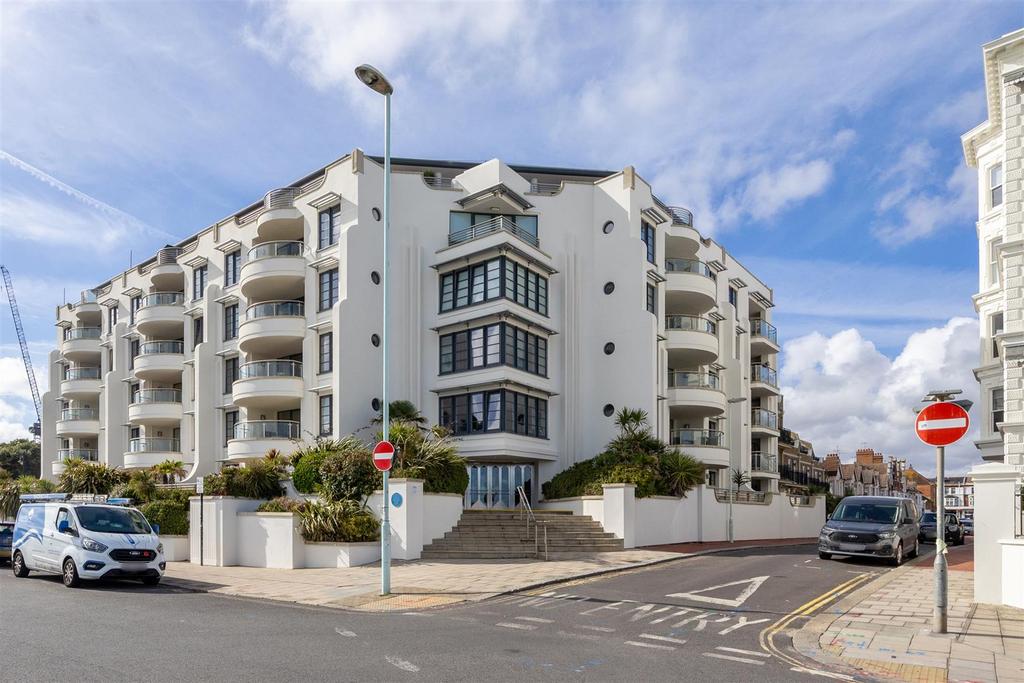 Steyne Gardens, Warnes 60-024.jpg