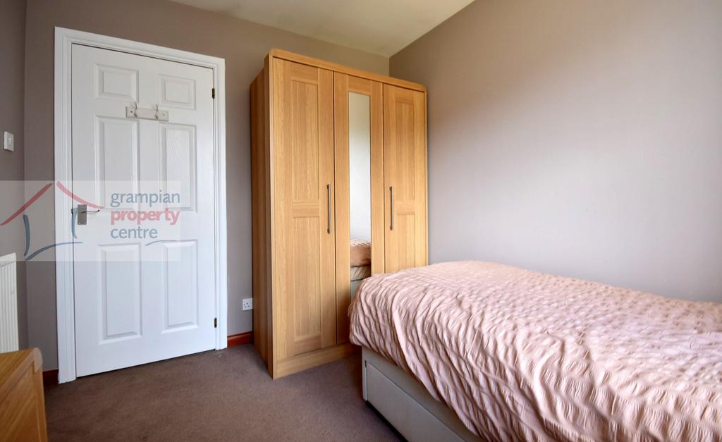 Bed 4 2nd .JPG