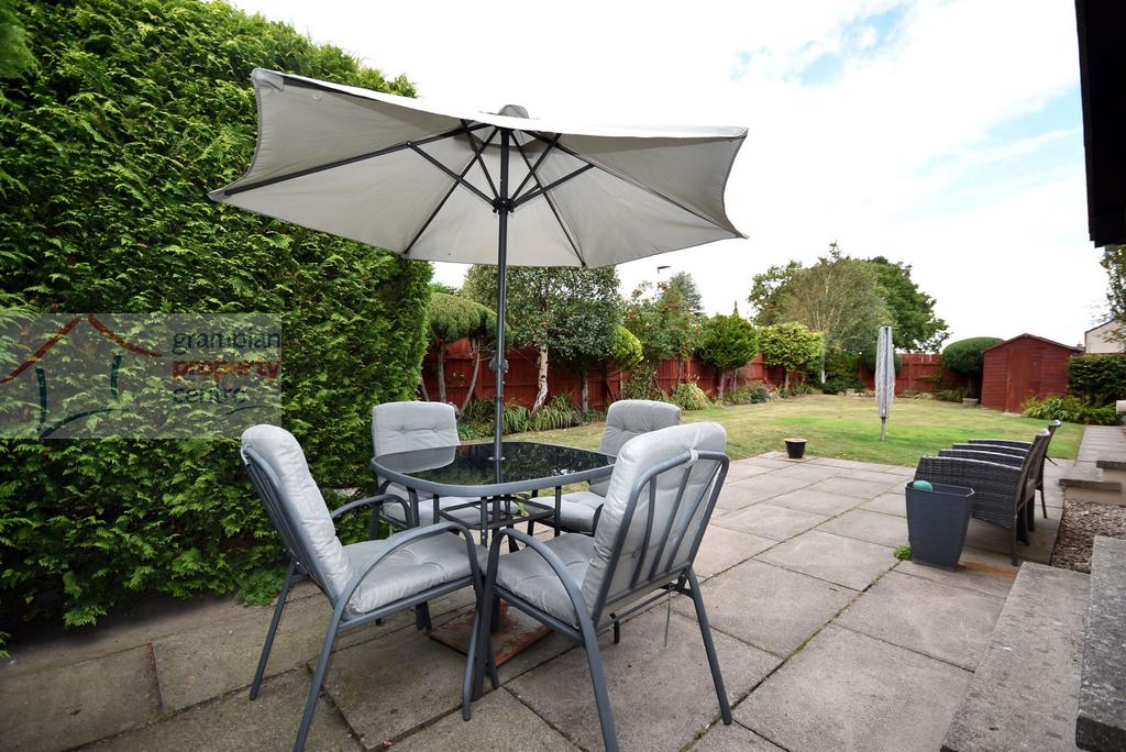 Garden 2 .JPG