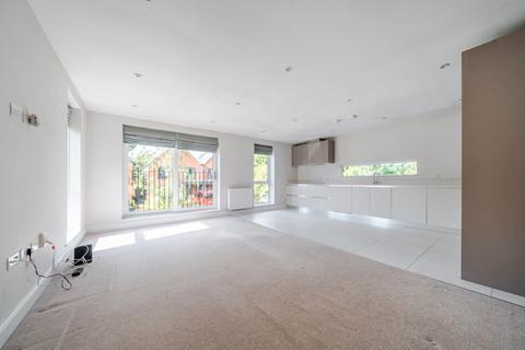 2 bedroom flat for sale, Fairlinch Close, Winchester, Hampshire, SO22