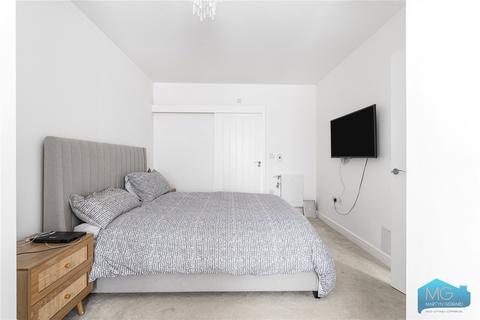 9 Ainsworth Close, London, N20 0FA