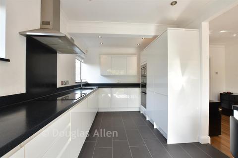 2 bedroom detached bungalow for sale, Fernside, Buckhurst Hill, Essex