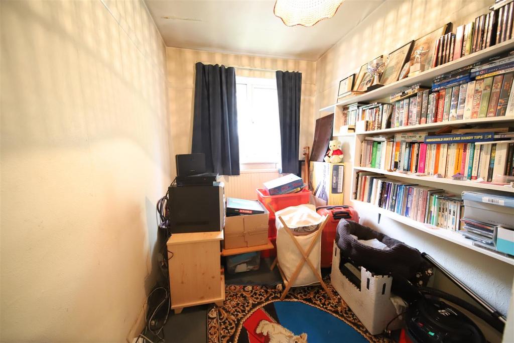 Bedroom 3.JPG