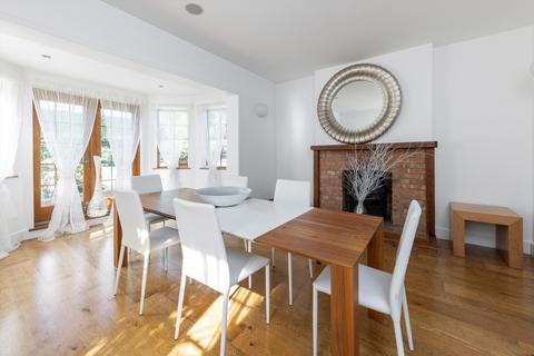 undefined, Fairoak Lane, Oxshott, Surrey, KT22