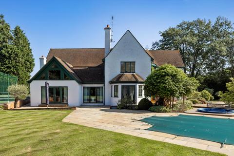 undefined, Fairoak Lane, Oxshott, Surrey, KT22