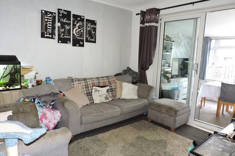 3 bedroom end of terrace house for sale, Clayton Road, Chessington, KT9