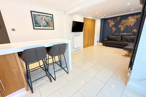 undefined, Walkers Close, Bottesford