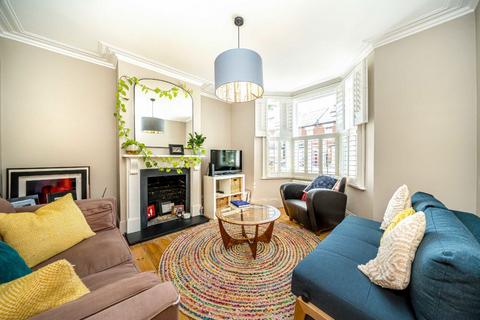undefined, Newry Road, St Margarets TW1