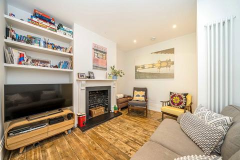 undefined, Newry Road, St Margarets TW1