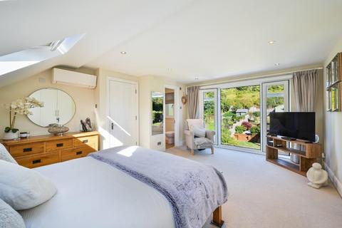 63 Chipstead Lane, Lower Kingswood, Tadworth, KT20 6RD