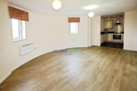 2 bedroom flat to rent, THE JUNCTION, GRAYS PLACE, SLOUGH