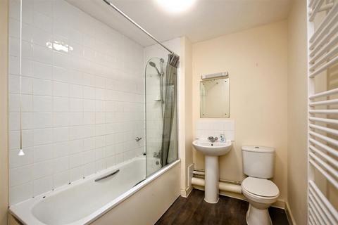 2 bedroom flat for sale, 346 Seaside, Eastbourne