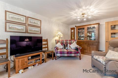 2 bedroom apartment for sale, Humphrey Court, The Oval, Stafford