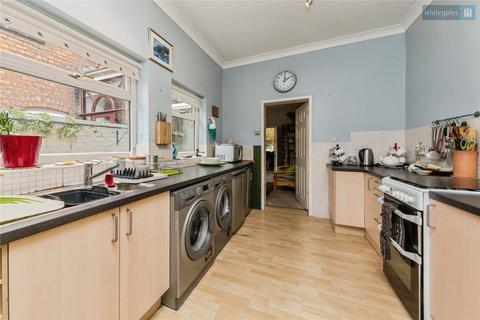 3 bedroom terraced house for sale, Walthall Street, Crewe, Cheshire, CW2