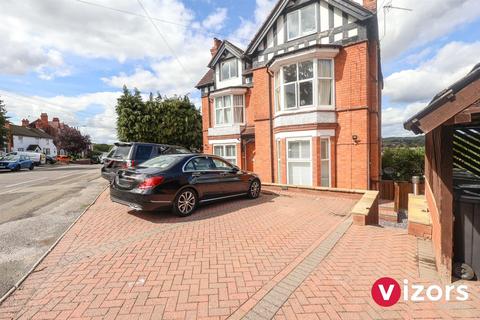 2 bedroom flat for sale, Bromsgrove Road, Redditch