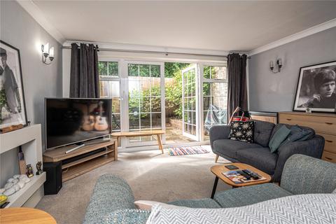 2 bedroom end of terrace house for sale, Strawberry Hill Close, Twickenham