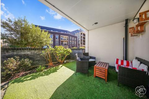 1 bedroom ground floor flat for sale, 13 Derny Avenue, Stratford E20