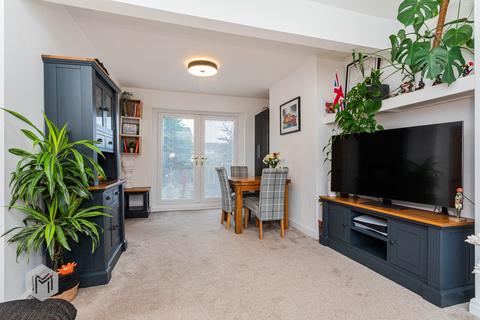 102 Baytree Lane, Middleton, Manchester, M24 2FH