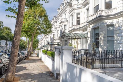1 bedroom flat for sale, Holland Park, Holland Park, London, W11