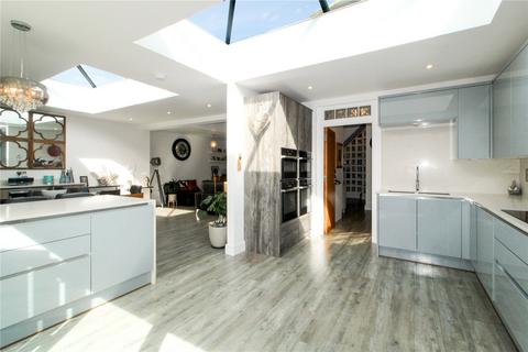 4 bedroom detached house for sale, Clatterfield Gardens, Westcliff-on-Sea, Essex, SS0