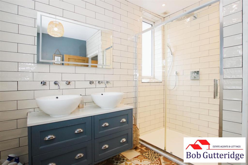 Family shower room