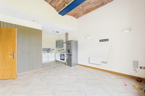 2 bedroom apartment for sale, Salts Mill Road, Shipley