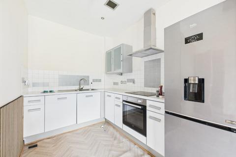 2 bedroom apartment for sale, Salts Mill Road, Shipley