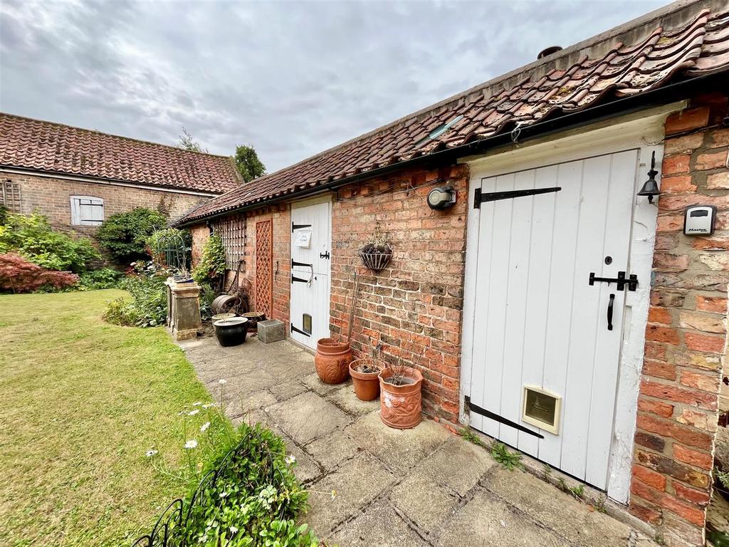 Outbuildings.jpg