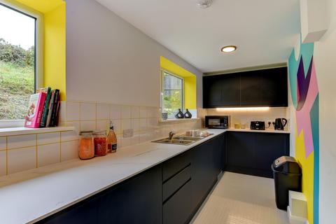 6 bedroom house to rent, Freeview Road, Bath BA2