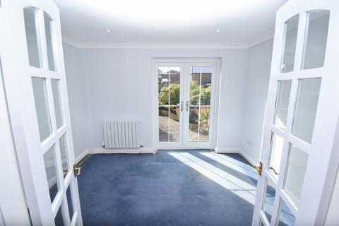 1 Balmoral Road, Widnes, WA8 9HE