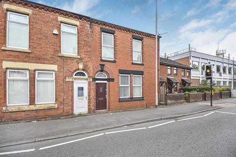 Chapel Street, Leigh