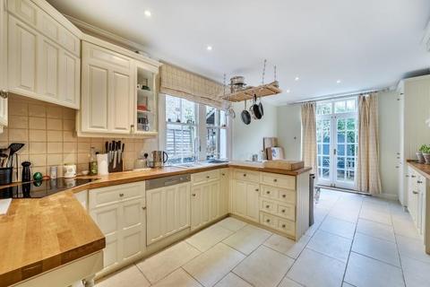 undefined, Gowan Avenue, London, SW6