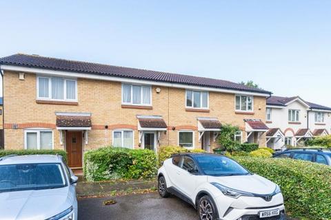 15 Greenside Close, London, SE6 1HG