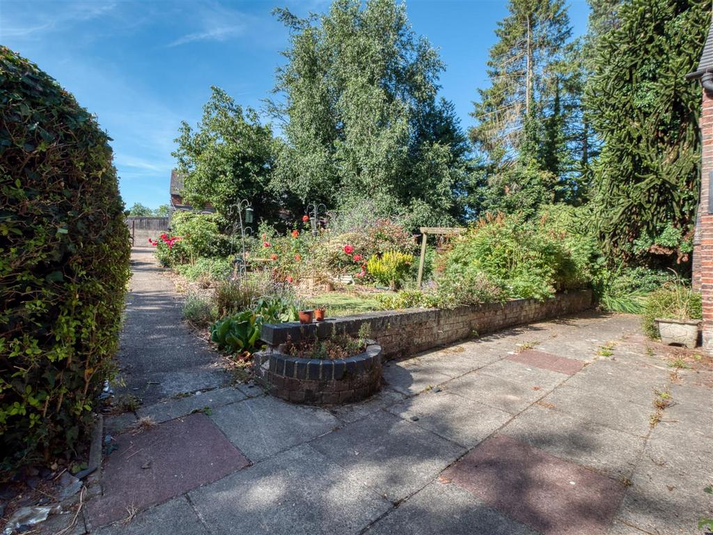 P1146321 hdr.jpg