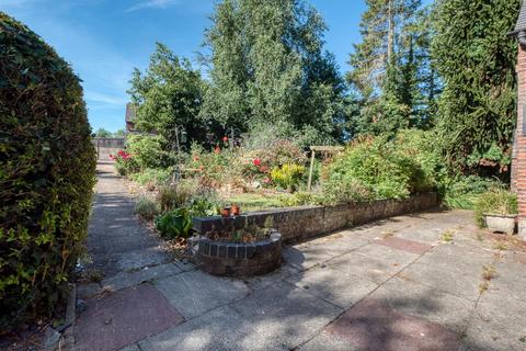 undefined, Anacre Hill Farmhouse, Snelston