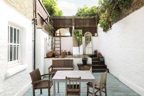 2 bedroom apartment to rent, Powis Gardens, London, W11