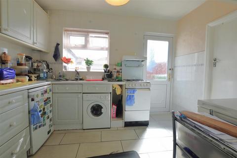 undefined, Norfolk Avenue, Slough