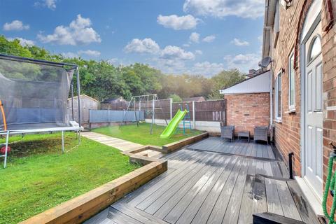 3 bedroom semi-detached house for sale, Oxford Street, Carlton, Nottingham